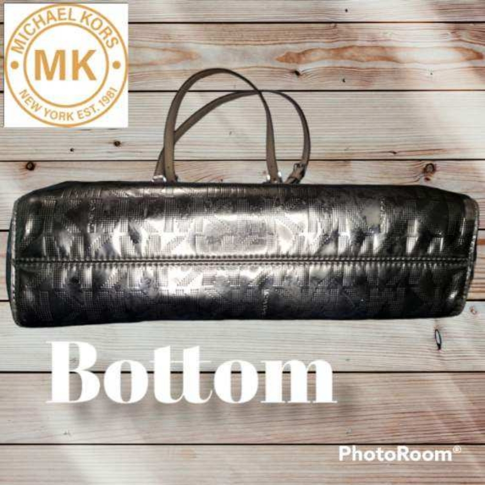 MICHAEL KORS Metallic Pewter Mirror Logo PVC & Leather North South Jet Set Tote - Picture 6 of 16
